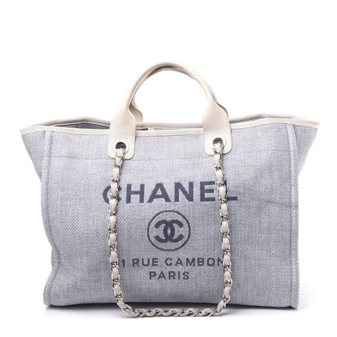 bolsa chanel deauville canvas|Chanel deauville tote.